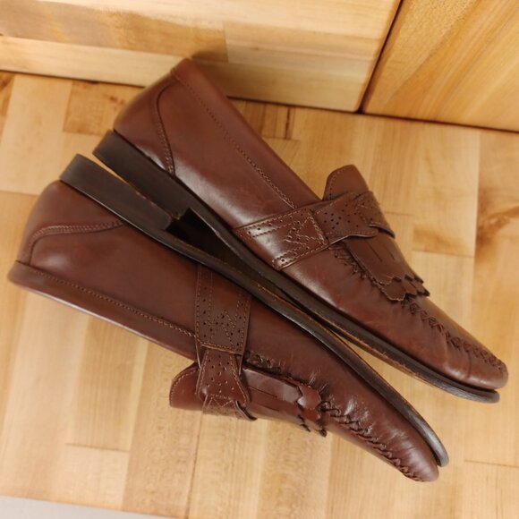 Men’s Vintage Brown Leather Loafers, Size 10D - Picture 7 of 12